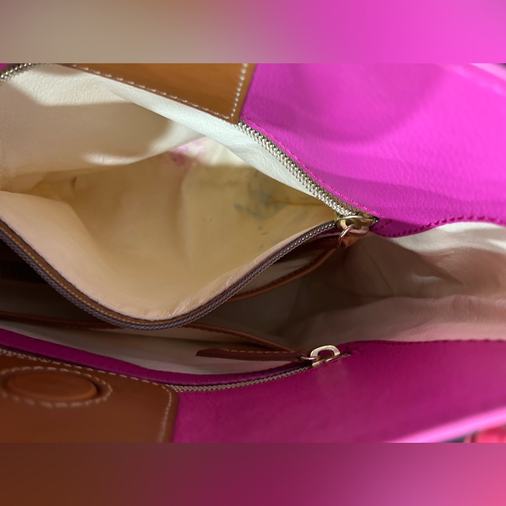 Dooney & Bourke Raleigh Roxy Large Fuschia shoulder bag - Picture 8 of 8